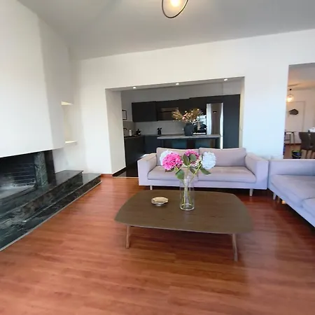 Downtown Luxury Apartment *