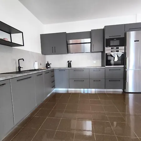 Downtown Luxury Apartman *