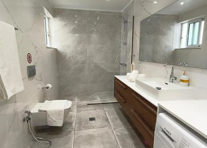 Daire Downtown Luxury *