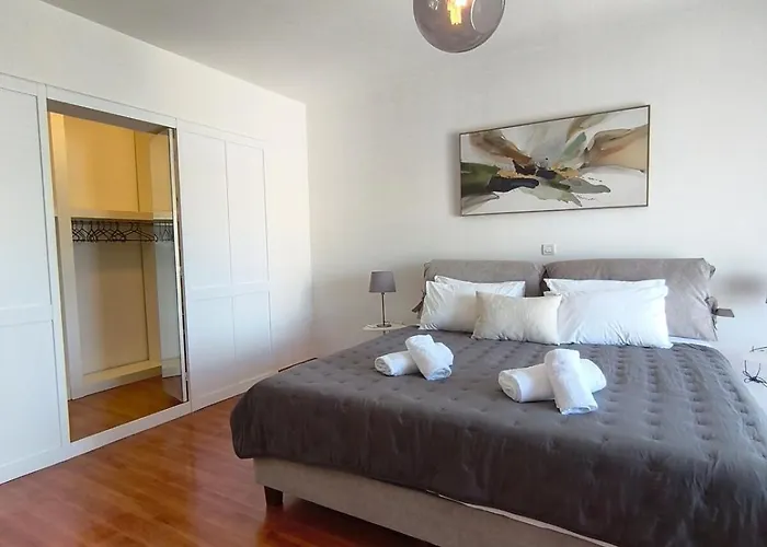 Apartment Downtown Luxury Rhodes City