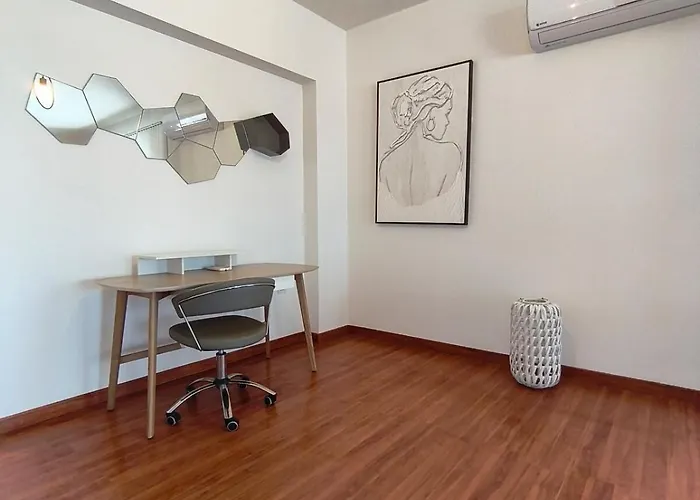 Downtown Luxury Apartment *