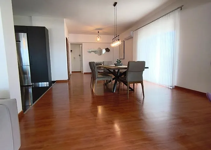 Apartment Downtown Luxury